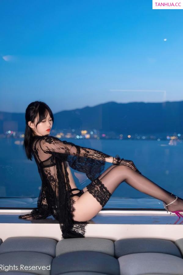小奶瓶呜呜  [XiuRen]高清写真图 2022.08.25 No.5491 奶瓶第9张图片
